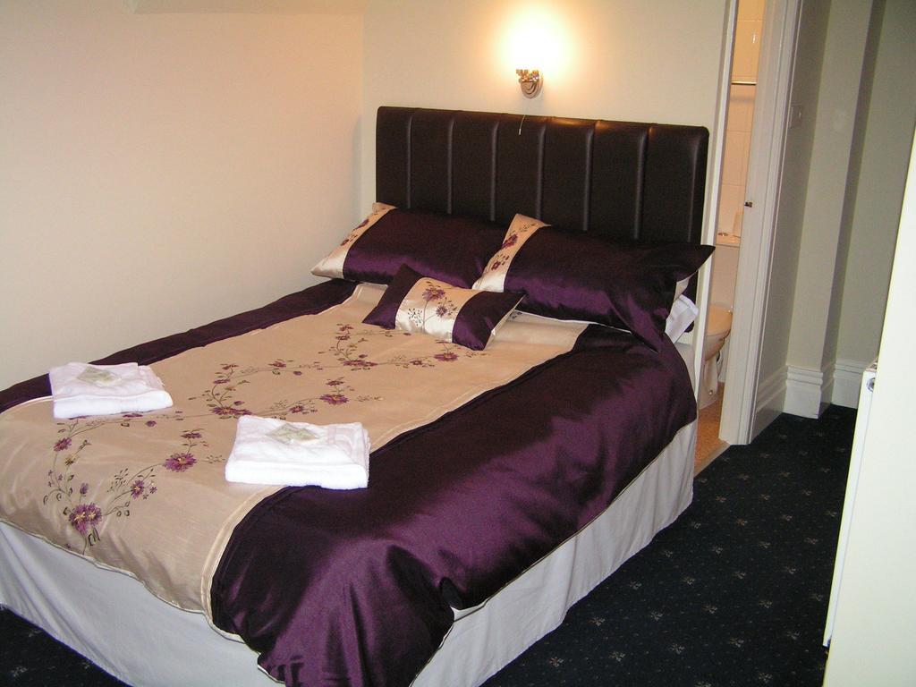 بلاكبول Devon Guest House الغرفة الصورة
